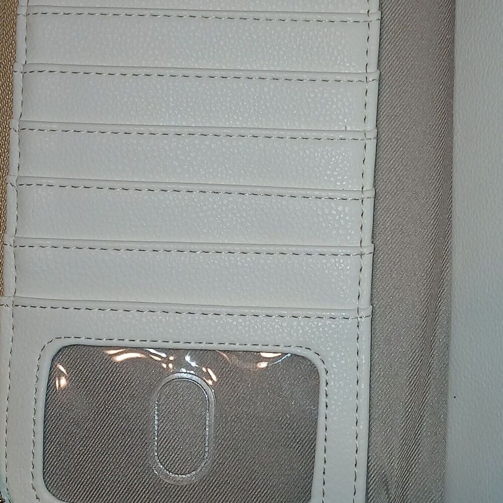 Thirty-One Wallet - Picture 5 of 7